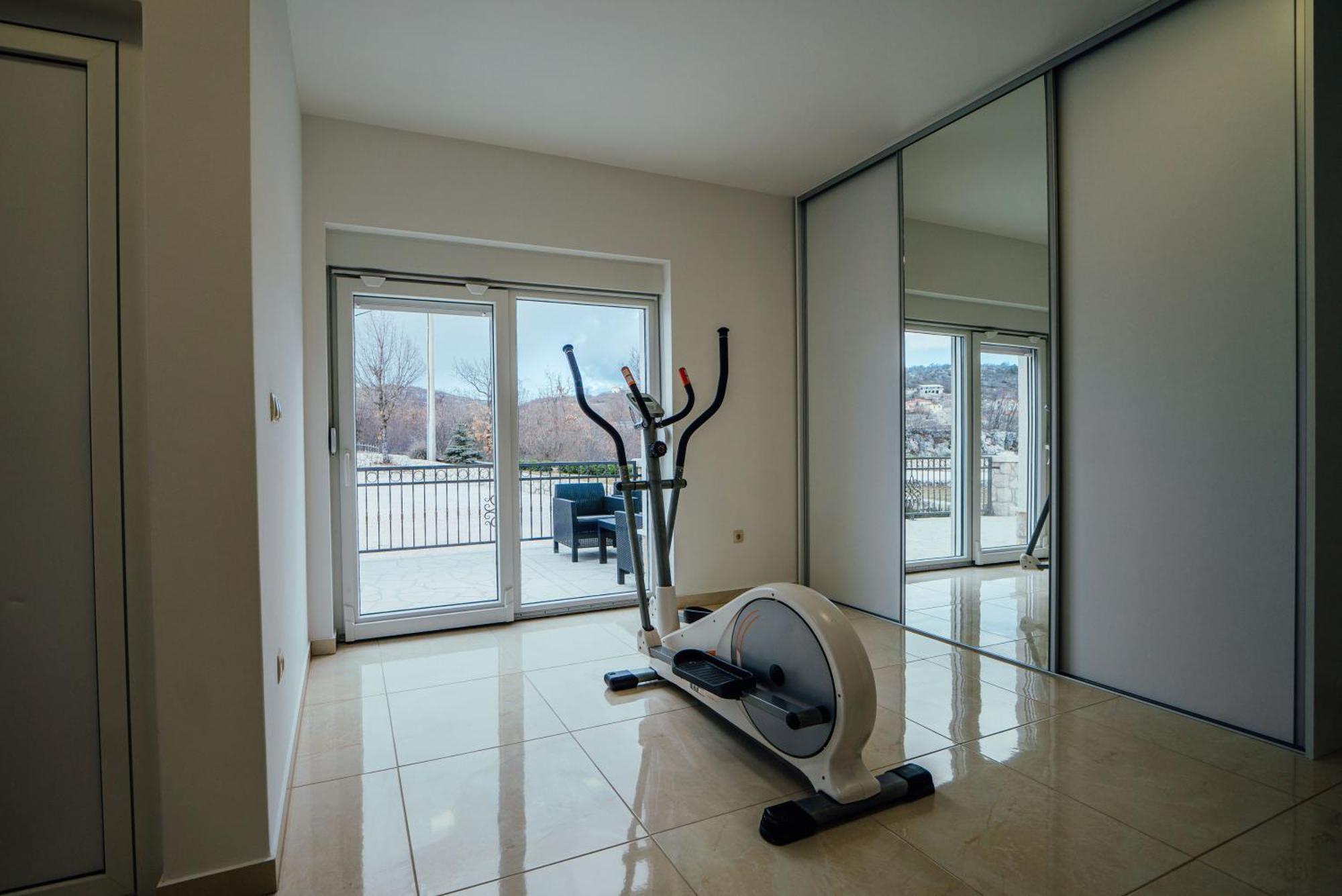 Apartman Mlikota Zagvozd Ngoại thất bức ảnh