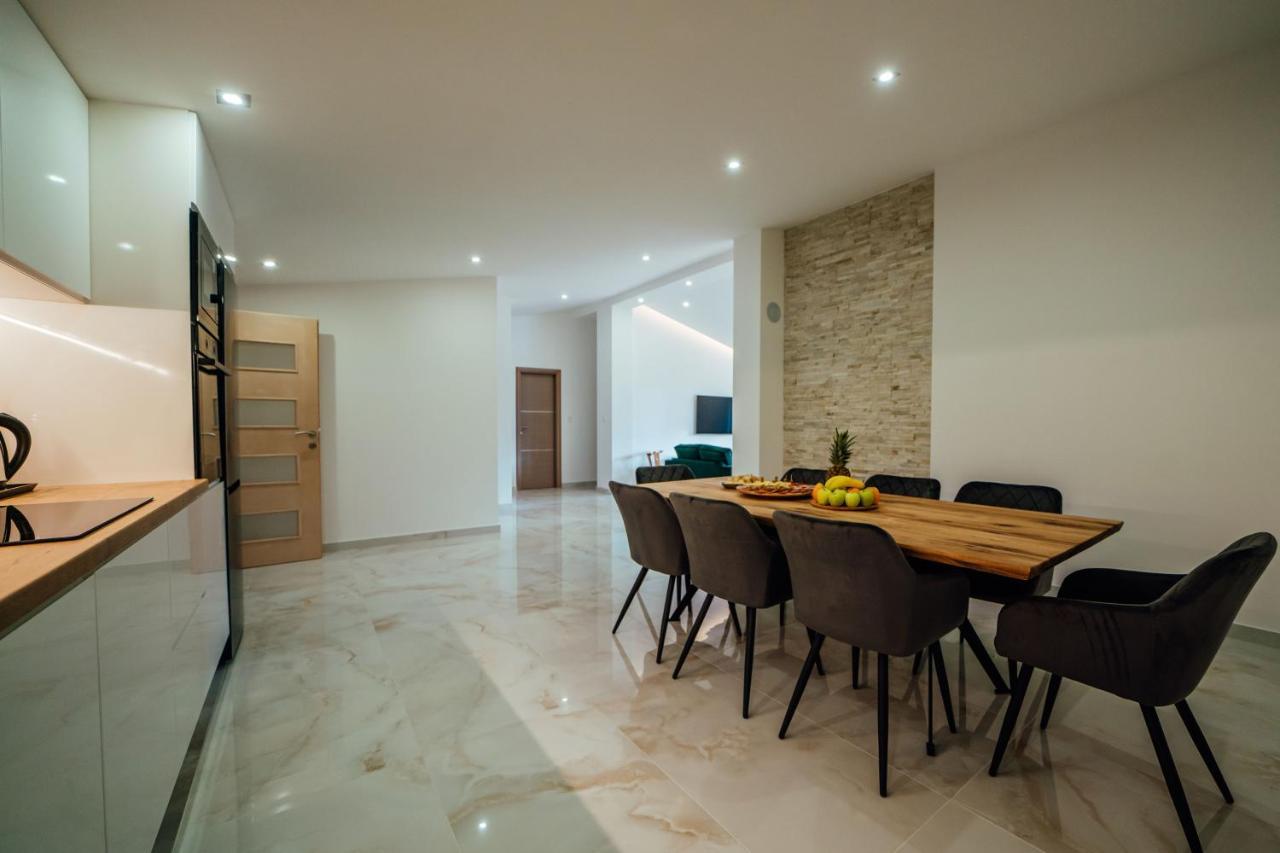 Apartman Mlikota Zagvozd Ngoại thất bức ảnh